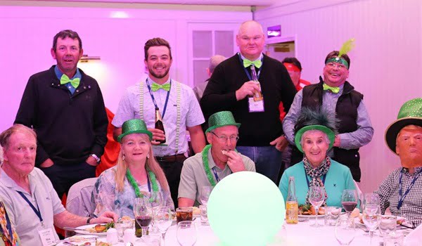 Sanctuary Cove 2 Ball