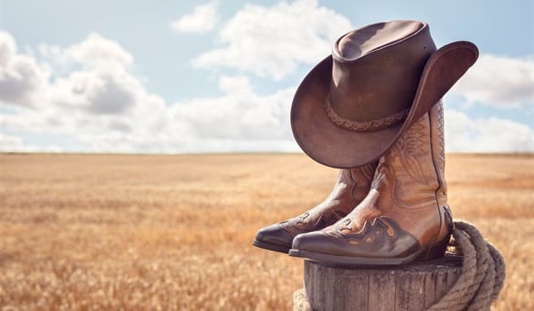 Sunday Sounds – Boots and Buckles Country Rock