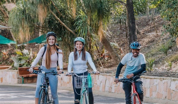 Absolute beginners on bikes (Varsity Lakes)