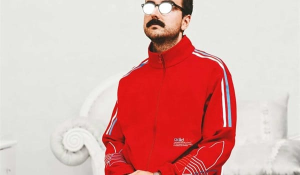 Daniel Muggleton: Blinded by the Whites