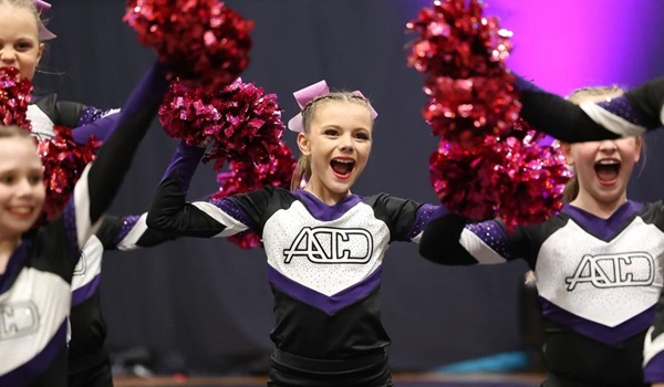 CheerCon International Showoffs